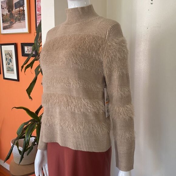 Calvin Klein Tan Eyelash Mock Neck Sweater Size Small NWT - Picture 4 of 10